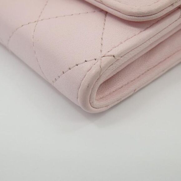 Chanel Mini Matelasse Pearl Chain Wallet - Picture 9 of 10